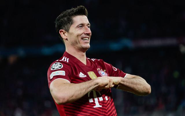 英媒：热刺已经放弃引入罗杰斯，恩迪亚耶成为首要目标（英媒曝热刺撤回罗杰斯计划，恩迪亚耶升至首选）