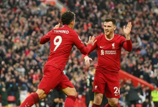 英超半场：迪亚斯世界波，格瓦迪奥尔破门，曼城2-0桑德兰（英超半场战报：迪亚斯轰世界波，格瓦迪奥尔建功，曼城2-0领先桑德兰）