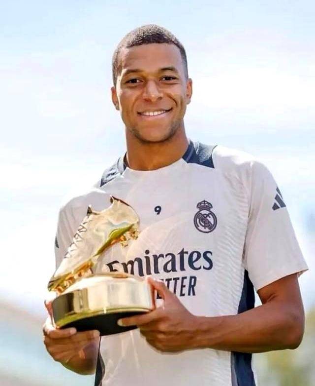 意甲第15轮裁判：多维里吹热那亚vs国米，马萨吹博洛尼亚vs尤文（意甲第15轮裁判安排：多维里执法热那亚对阵国米，马萨主哨博洛尼亚战尤文）