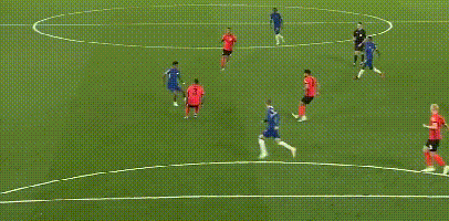 温格：维尔茨当初选择利物浦前提是踢10号位，他不想踢边路（温格透露：维尔茨选择利物浦的前提是出任10号位，他不愿踢边路）