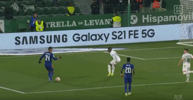 开拓者临场调整成胜负关键（开拓者的临场应变决定胜负）