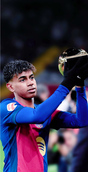 意媒：罗马也在关注维罗纳前锋焦瓦内，加斯佩里尼对他很欣赏（意媒：罗马有意引进维罗纳前锋焦瓦内，加斯佩里尼对其青睐有加）