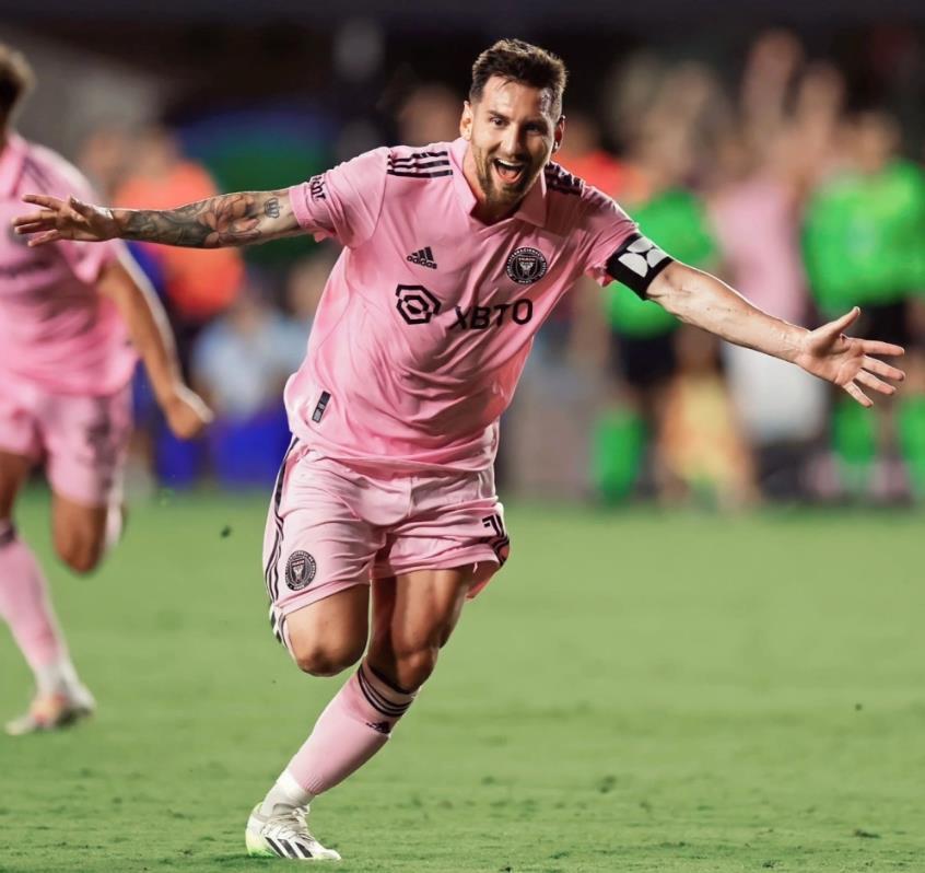 意媒：后防线凯利或将离队，尤文图斯已再次关注基维奥尔（意媒：后卫凯利或将离队，尤文图斯再度关注基维奥尔）