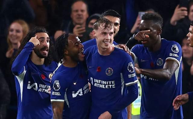 莱切vs都灵：班达、法尔科内首发，切-亚当斯、弗拉希奇出战（莱切战都灵：班达、法尔科内先发，弗拉希奇与切-亚当斯登场）